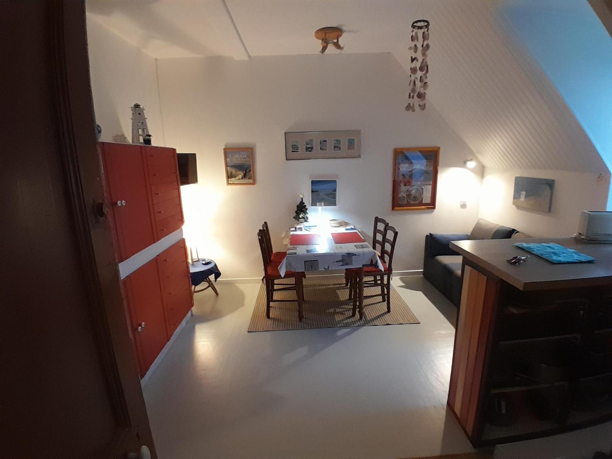 Petit Bijou A Pair Sur Appartement