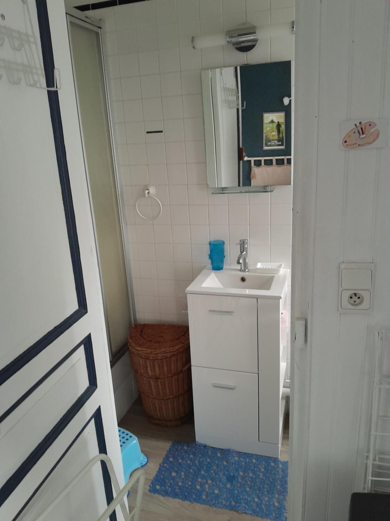 Petit Bijou A Pair Sur Saint-Pair-sur-Mer
